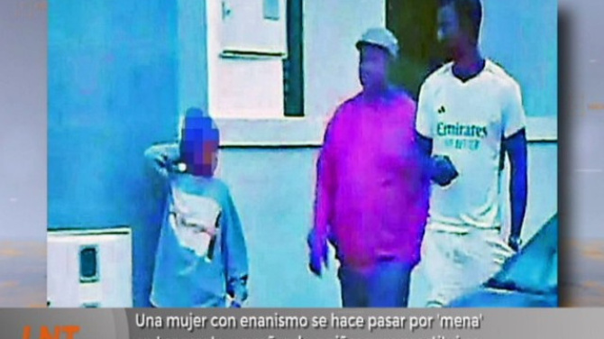 Una mujer con enanismo se hace pasar por menor para captar niñas para prostituirse Una mujer con enanismo se hace pasar por menor para captar niñas para prostituirse