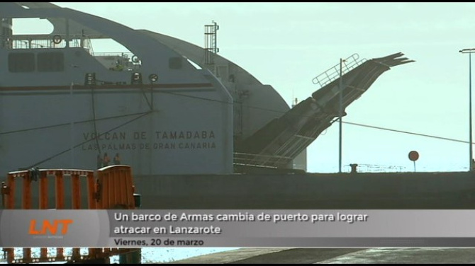 Un barco de Armas cambia de puerto para lograr atracar en Lanzarote